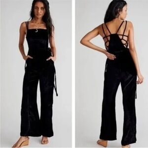 Free People Women’s Black Strappy Velvet Wide Leg Jumpsuit size Small